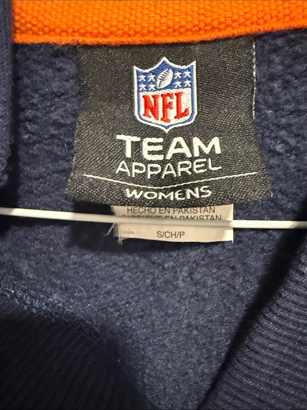 NFL Team Apparel Chicago Bears Navy Hoodie – Women’s S/M/P - Picture 2 of 3